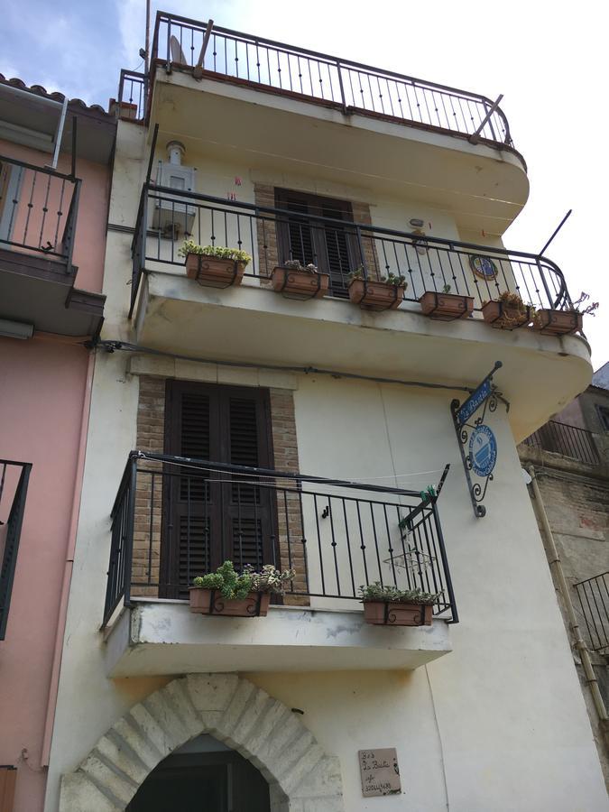 לינה וארוחת בוקר שילה La Bastia מראה חיצוני תמונה